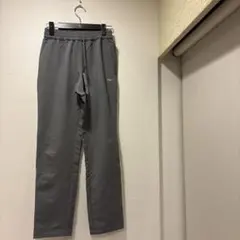 【新品タグ付】ミズノ レディース トレーニングパンツ トルネードグレー M — image 1