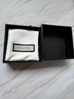 GUCCI 空箱 — image 1