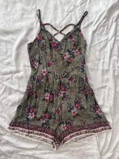 Hollister [ホリスター] 花柄 ロンパース XS — image 1