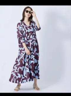 ROPE ロペ アブストラクトプリントサックワンピース ベルト付 — image 1