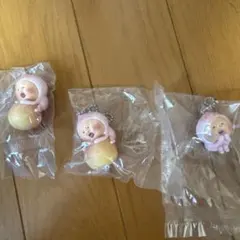 コビトづかん ガチャガチャ　カクレモモジリ キーホルダー 3個セット — image 1