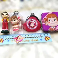 ペコちゃんストラップ、がま口、定規、缶全部で５点✨ — image 1