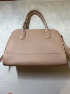 ペルケ ベージュ レザー ハンドバッグ — image 1