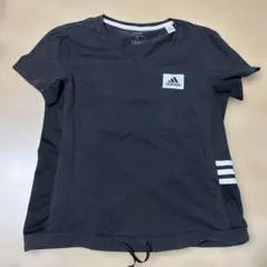 adidas AEROREADY ブラック Vネック Tシャツ — image 1