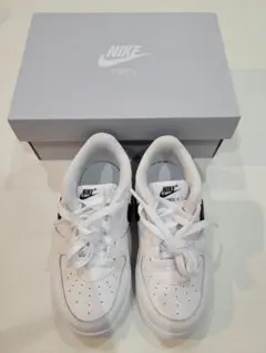 試着のみの新品　NIKE FORCE 1 15cm — image 1