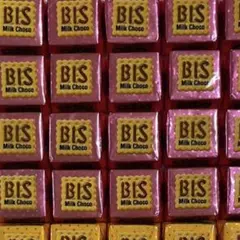 チロルチョコ 50個 ビス — image 1