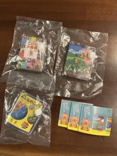 こびとづかん 豆本コレクション 3個セット Qualia10周年記念展限定ガチャ — image 1