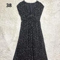 &byP&D スター柄 Vネックロングワンピース ブラック フレンチスリーブ — image 1