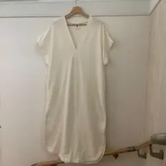 未着用☆【niko and... 】Vネック 半袖 ワンピース ホワイト — image 1