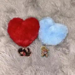 モンチッチ ふわふわハートチャーム 赤と青セット — image 1