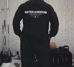 【現在入手困難】LYFT CREWNECK SWEAT Black — image 1