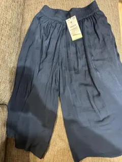 Bershka ベルシュカ　新品タグ付き　ガウチョパンツ — image 1