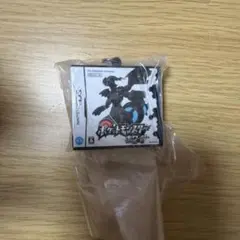 ポケットモンスター ホワイト キーホルダー — image 1
