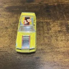 ミニカー イエロー レーシングカー 28番 — image 1