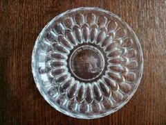 送料無料 ☆ミスタードーナツ☆　ガラス製皿 刻印Doulton　レトロ — image 1