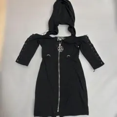 KILLSTAR フード付きワンピース 五芒星チャーム — image 1