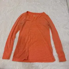 ⭐️匿名配送 オレンジ Tシャツ 長袖 レディース 古着 シンプル 無地 — image 1