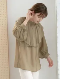 kbf 長袖 ブラウス カーキ — image 1