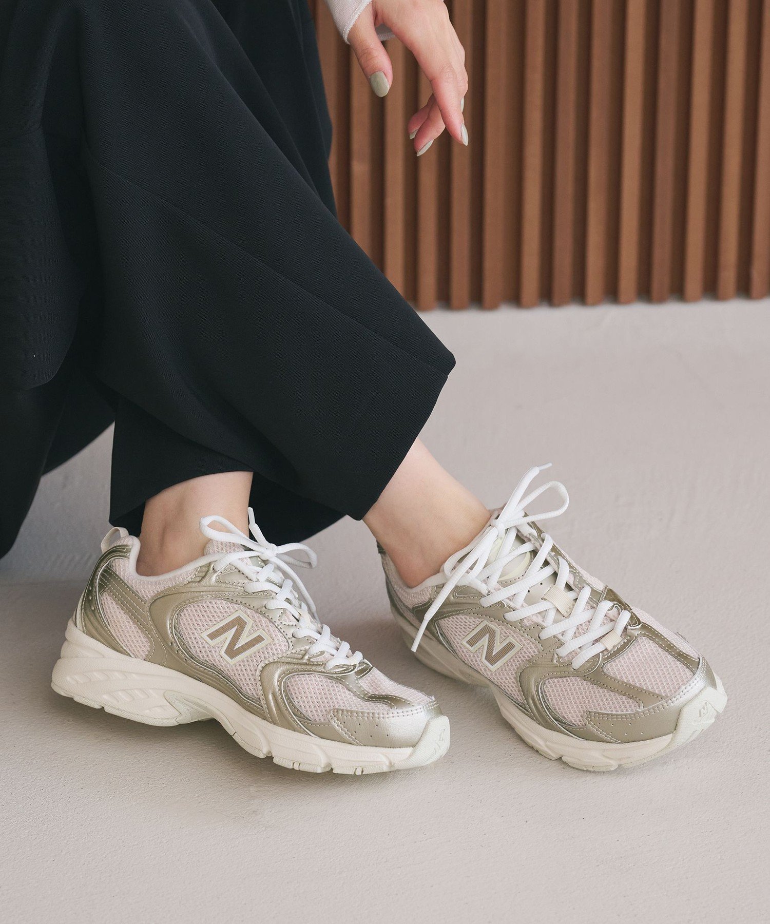 BEAUTY&YOUTH UNITED ARROWS ＜New Balance＞U530 メタリックカラー スニーカー ビューティー＆ユース　ユナイテッドアローズ シューズ・靴 スニーカー シルバー ゴールド【送料無料】 — image 2